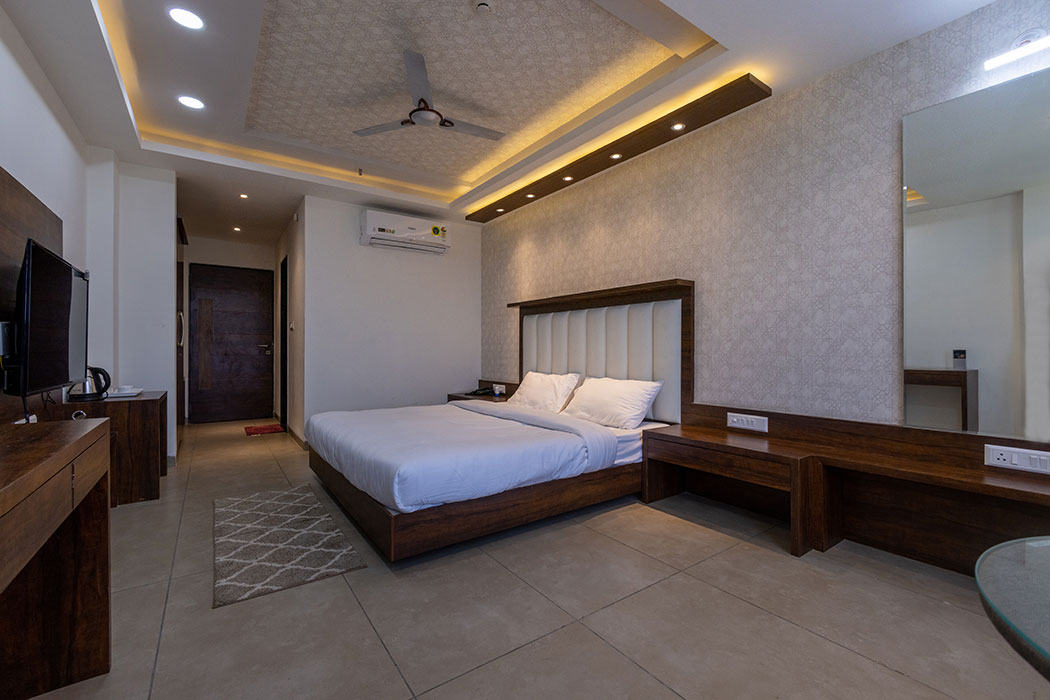 Club Zaza - DB Pride Indore