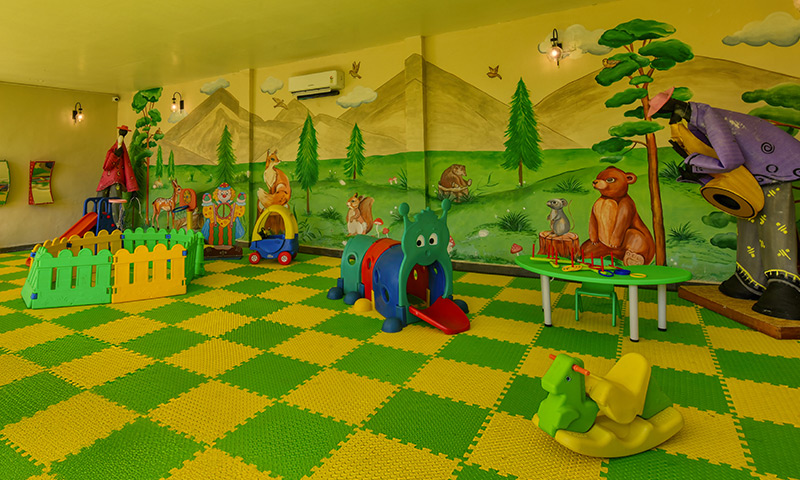 Narwar Lakefront Resort