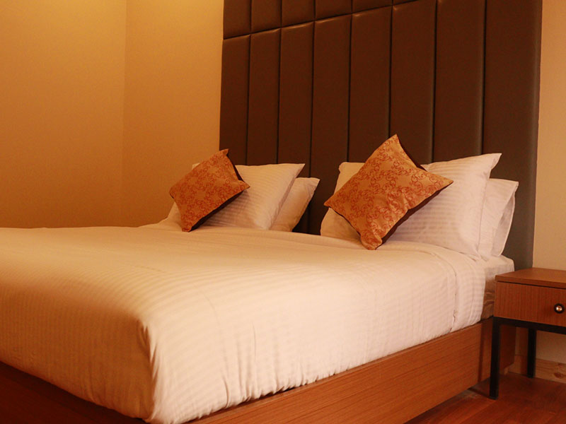 Fern room - Narwar Lakefront