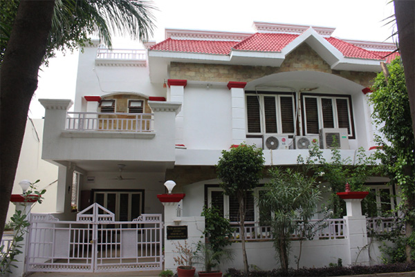 Nirupam Royal Palms 